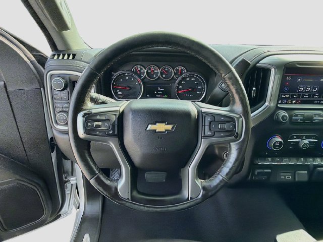 Used 2022 Chevrolet Silverado 2500 LTZ AWD/4WD image 36