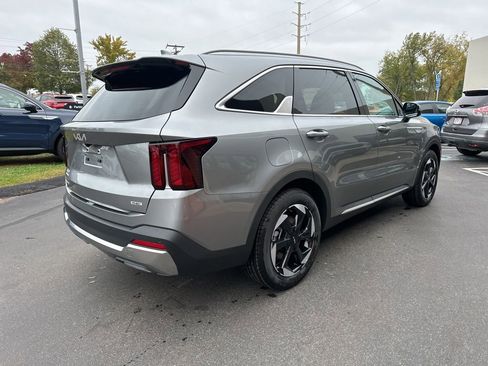New 2026 Kia Sorento EX AWD/4WD image 6