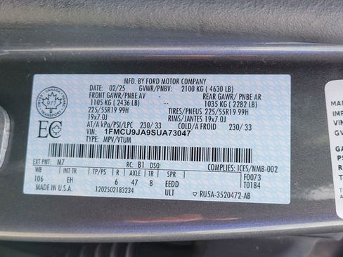 Certified 2025 Ford Escape Platinum image 15