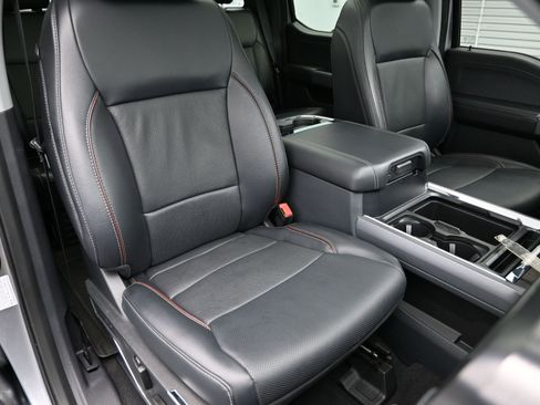 Used 2024 Ford F250 Lariat w/ Sport Appearance Package image 42