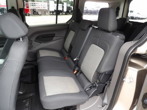 Used 2020 Ford Transit Connect XL FWD image 28