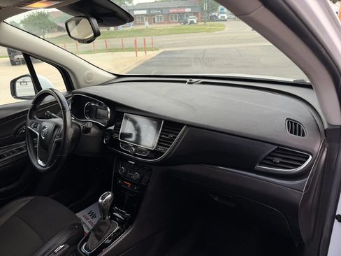 Used 2018 Buick Encore Preferred FWD image 30