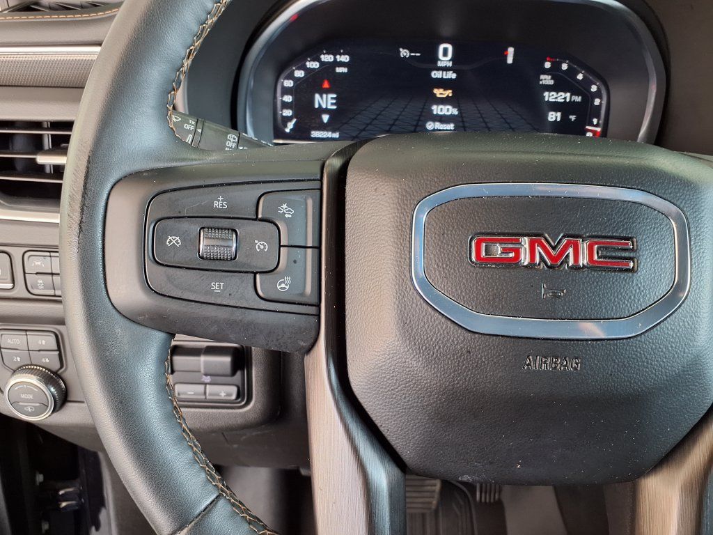 Used 2024 GMC Yukon AT4 w/ AT4 Premium Plus Package AWD/4WD image 25