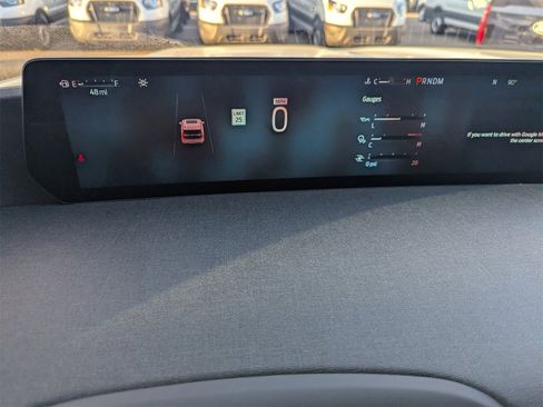 New 2025 Ford Expedition Active image 50