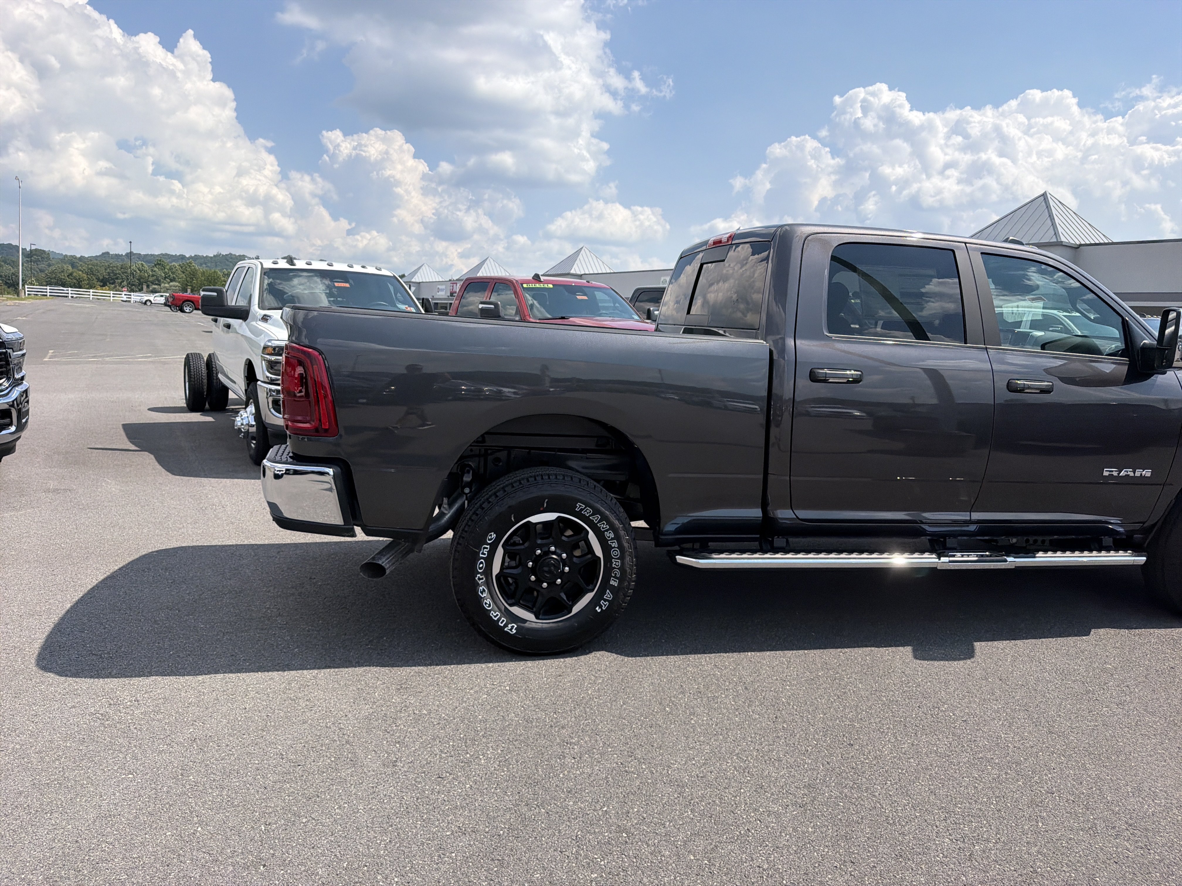 New 2027 RAM 2500 Laramie AWD/4WD image 6