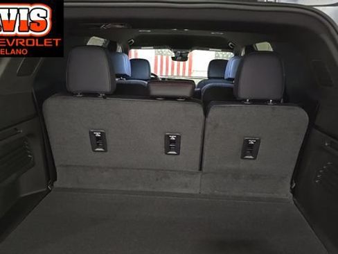 New 2026 Chevrolet Traverse RS w/ LPO, Floor Liner Package AWD/4WD image 12