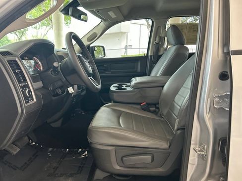Used 2019 RAM 1500 Express RWD image 6