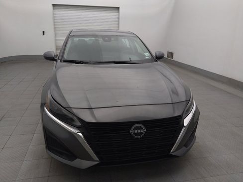 Used 2023 Nissan Altima 2.5 SV image 14