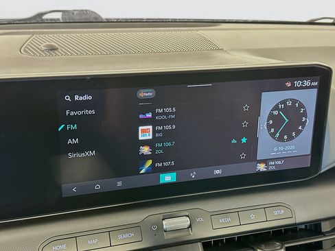 Used 2025 Kia K4 FWD image 21