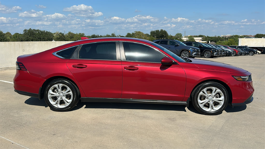 Used 2023 Honda Accord LX image 13