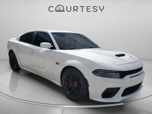 Certified 2021 Dodge Charger Scat Pack image 4