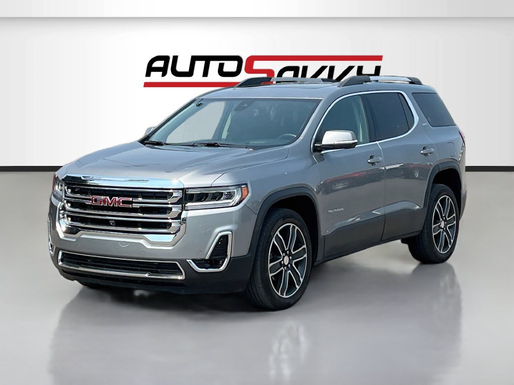 Used 2023 GMC Acadia SLT w/ Technology Package AWD/4WD image 3