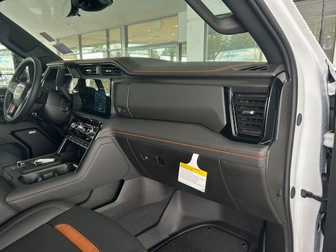 New 2026 GMC Sierra 2500 AT4 w/ AT4 Premium Plus Package AWD/4WD image 26