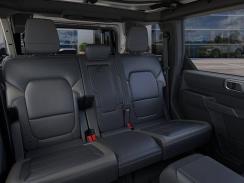 New 2026 Ford Bronco Outer Banks AWD/4WD image 3