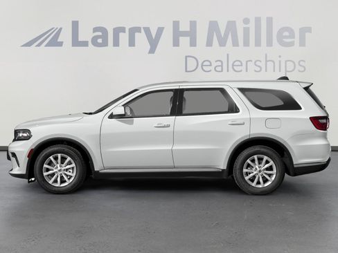 Used 2022 Dodge Durango R/T w/ Blacktop Package image 3