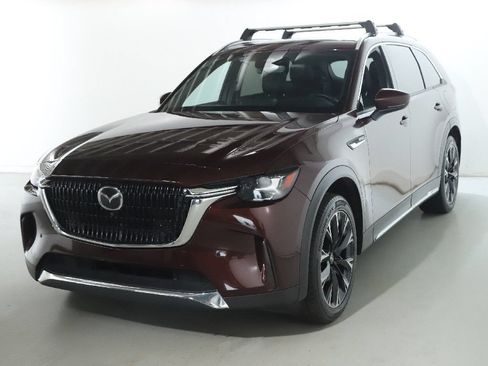 Used 2024 MAZDA CX-90 Plug-In Hybrid w/ Premium Plus AWD/4WD image 3