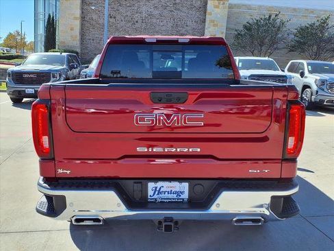 New 2026 GMC Sierra 1500 SLT image 23