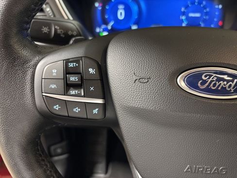 Used 2020 Ford Escape Titanium AWD/4WD image 15