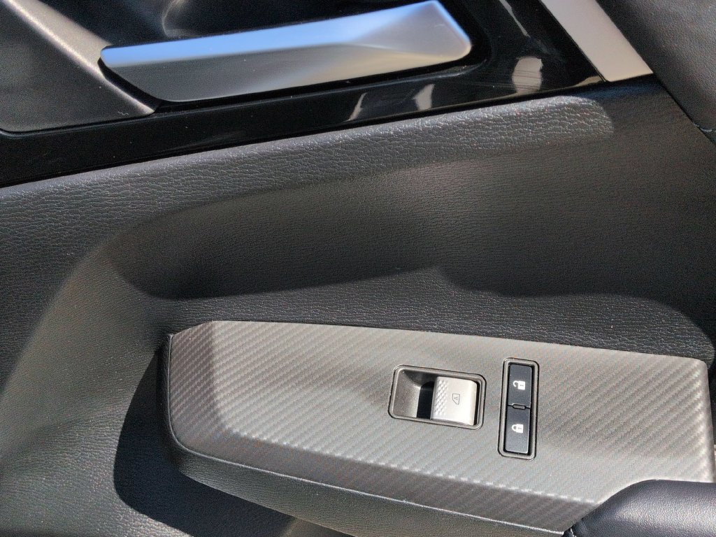 Used 2025 Mitsubishi Outlander SE AWD/4WD image 33