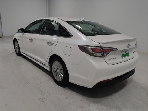Used 2016 Hyundai Sonata SE image 5