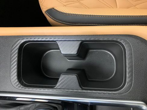 Used 2024 Nissan Sentra SV w/ SV Premium Package image 36