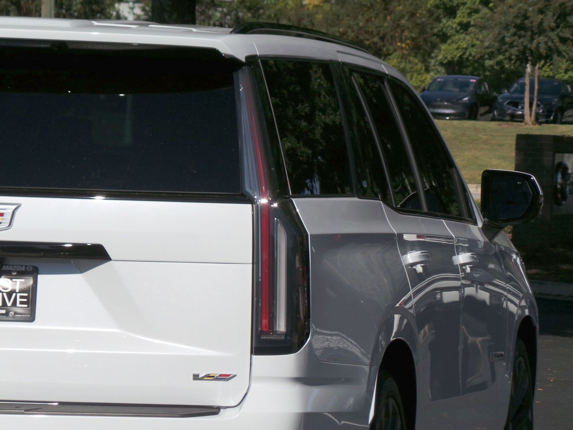 Used 2026 Cadillac Escalade V AWD/4WD image 25