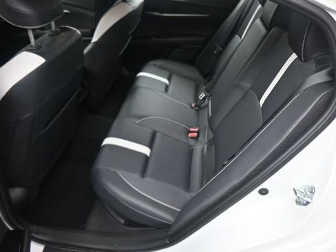 Used 2026 Toyota Camry SE FWD image 19