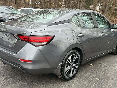 Used 2022 Nissan Sentra SV image 6