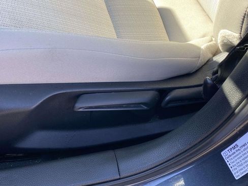 Used 2023 Honda Civic EX image 13