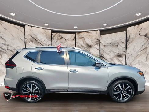 Used 2020 Nissan Rogue SL w/ Premium Package AWD/4WD image 4