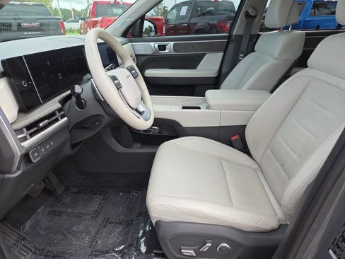 Used 2024 Hyundai Santa Fe Limited FWD image 26