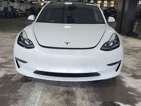 Used 2023 Tesla Model 3 Standard Range RWD image 2