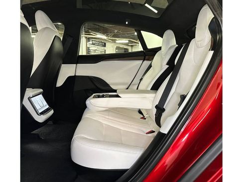Used 2024 Tesla Model S AWD/4WD image 20