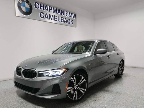 Used 2023 BMW 330e w/ Premium Package RWD image 1