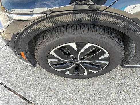 Used 2022 Kia EV6 Wind w/ Wind Technology Package image 10