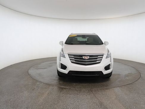 Used 2017 Cadillac XT5 Luxury w/ Driver Awareness Package image 30