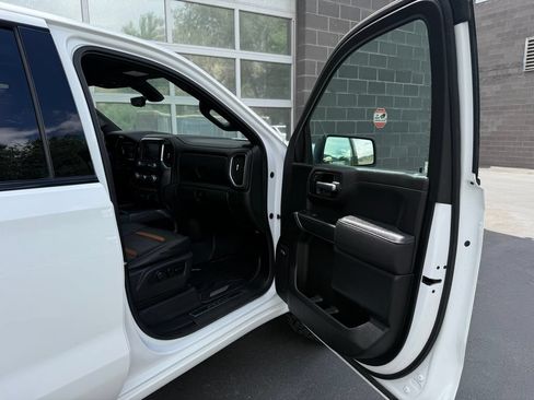 Used 2019 GMC Sierra 1500 AT4 w/ AT4 Premium Package AWD/4WD image 42