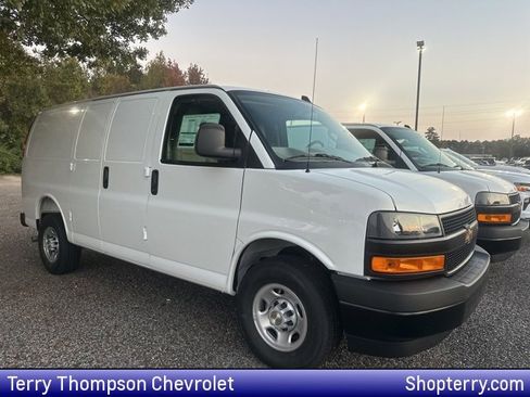 New 2025 Chevrolet Express 2500 image 1