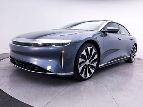 Used 2024 Lucid Air Touring AWD/4WD image 14