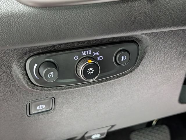 Certified 2023 GMC Terrain AT4 AWD/4WD image 17