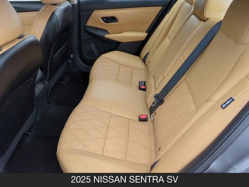 Used 2025 Nissan Sentra SV w/ SV Premium Package FWD image 17