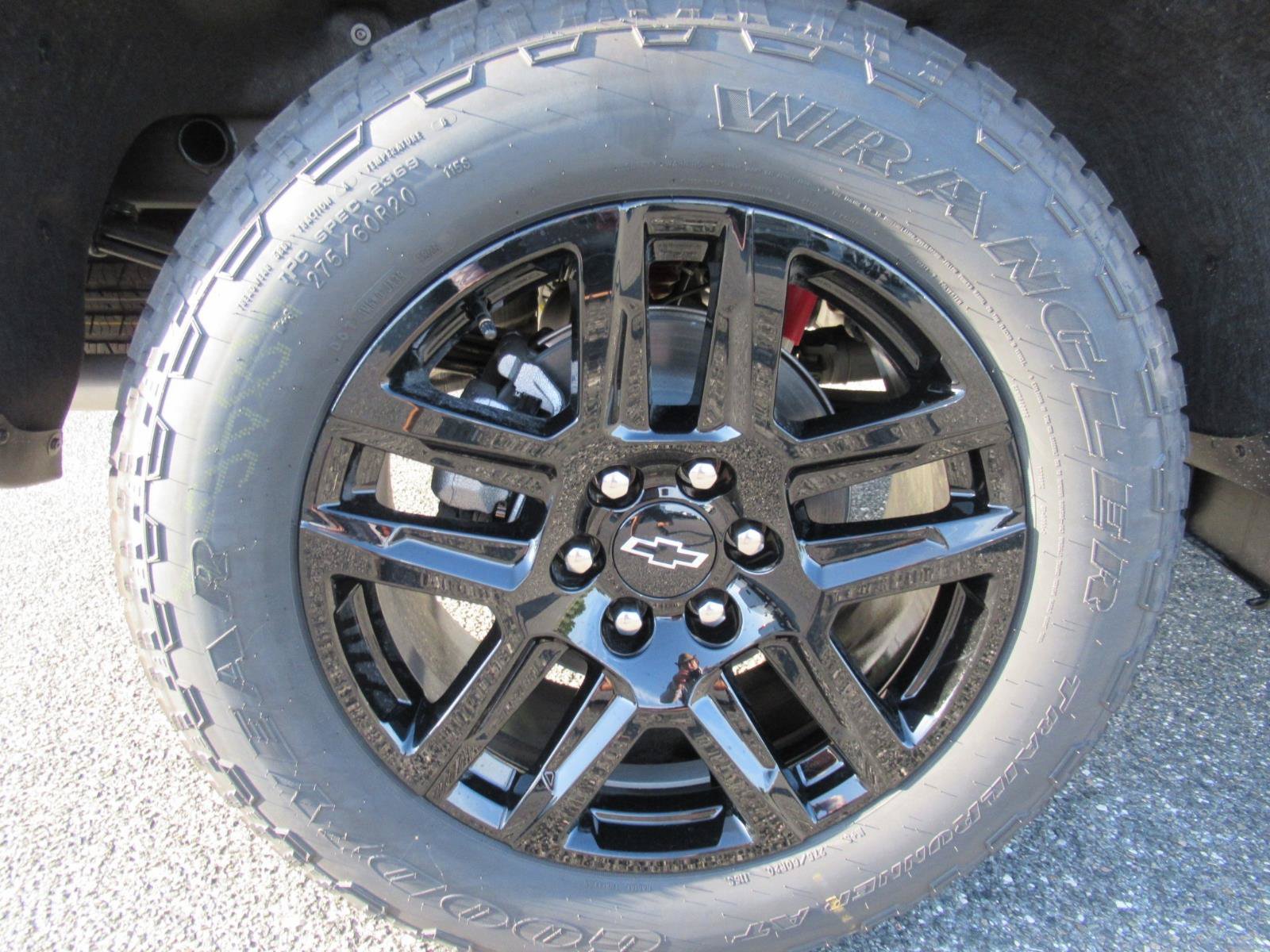 New 2026 Chevrolet Silverado 1500 RST w/ RST All Star Premium Package AWD/4WD image 8