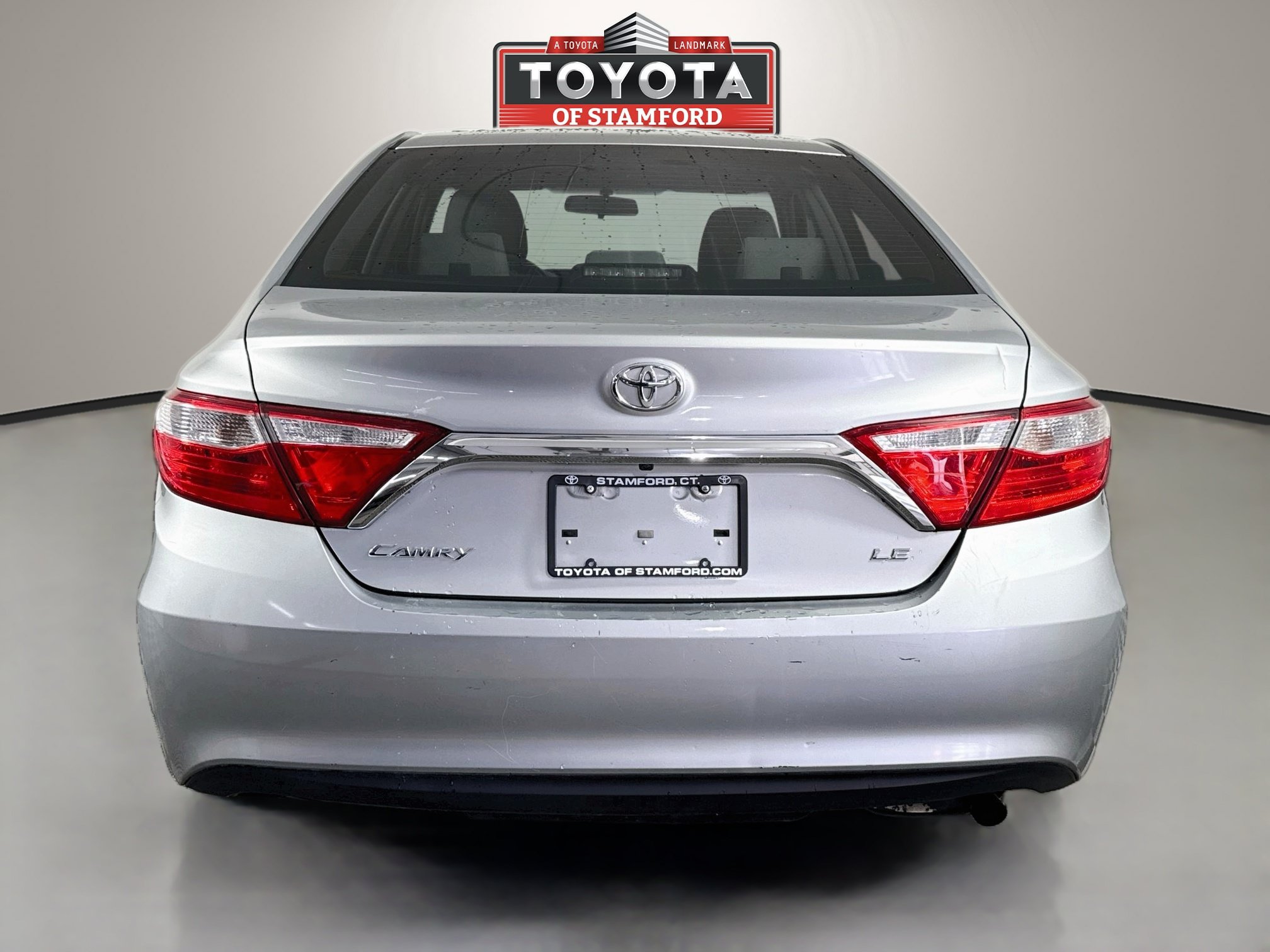 Used 2015 Toyota Camry LE FWD image 6