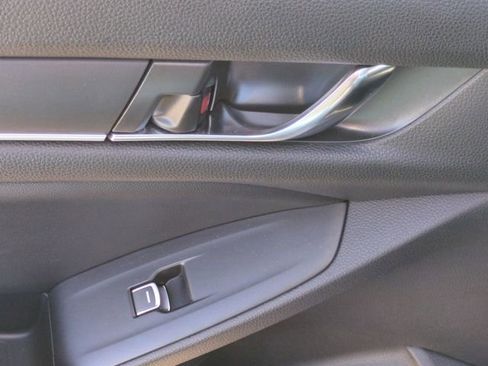 Used 2021 Honda Accord Sport Special Edition image 26