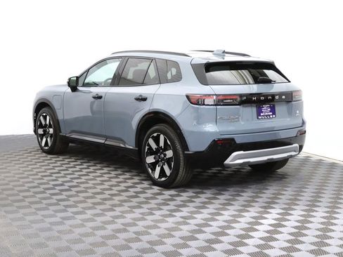 Used 2025 Honda Prologue Elite image 5