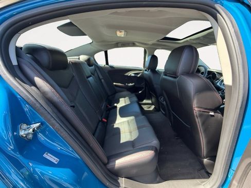 Used 2015 Chevrolet SS RWD image 23
