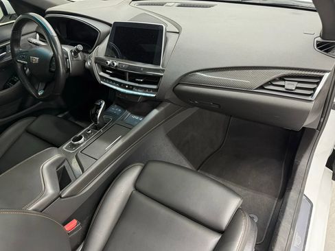 Used 2021 Cadillac CT5 Sport w/ Technology Package RWD image 8