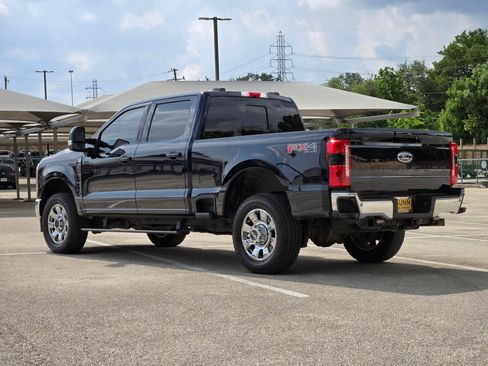 Used 2023 Ford F250 Lariat w/ Lariat Ultimate Package AWD/4WD image 6
