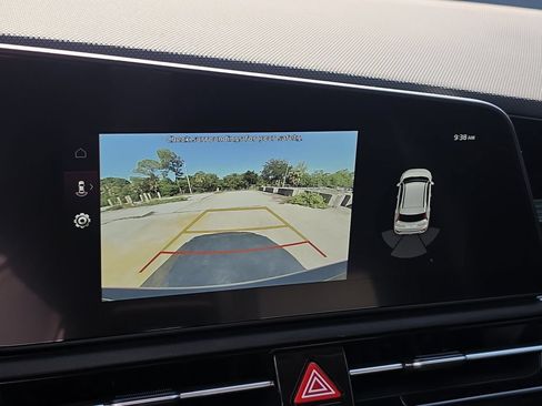 New 2026 Kia Niro EX FWD image 23