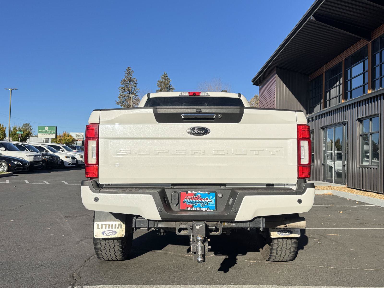 Used 2021 Ford F350 Lariat AWD/4WD image 4